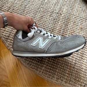 New Balance 574 Classics Women's 9